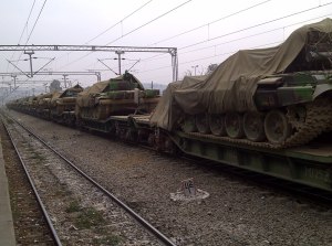 The Standoff required massive military movement. Pakistani journalist Ahmed Rashid reported of twenty-five miles-long army convoys.